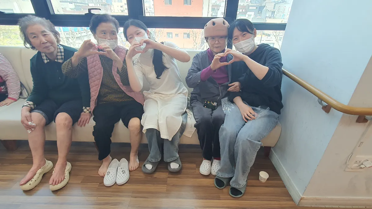 KakaoTalk_20260416_104859823_02.webp
